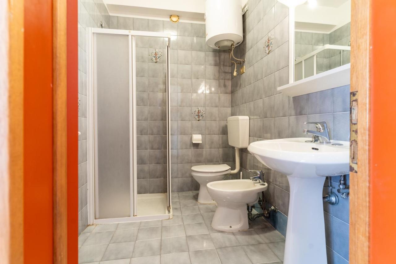 Panfilo Apartment Каорле Екстериор снимка